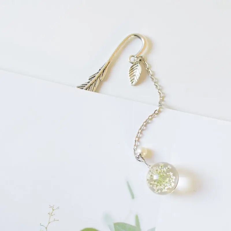 Retro Vintage Dried Flower Gypsophila Creative Metal Bookmarks Stationery Gift 19QA
