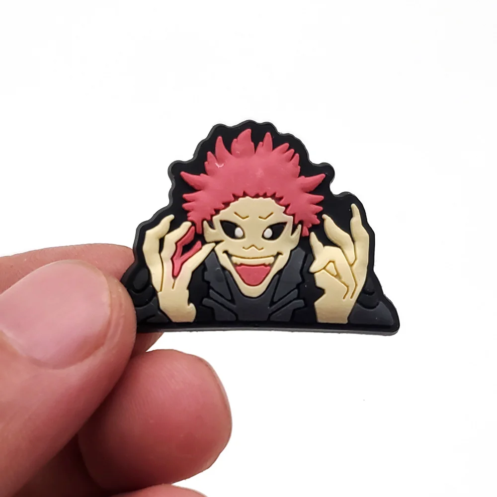 سحر أحذية أنيمي Jujutsu Kaisen PVC ، إكسسوارات أحذية كرتونية ، ديكورات ، قباقيب ، إبزيم ، هدايا أطفال X-mas ، ساخنة ، 1 * *