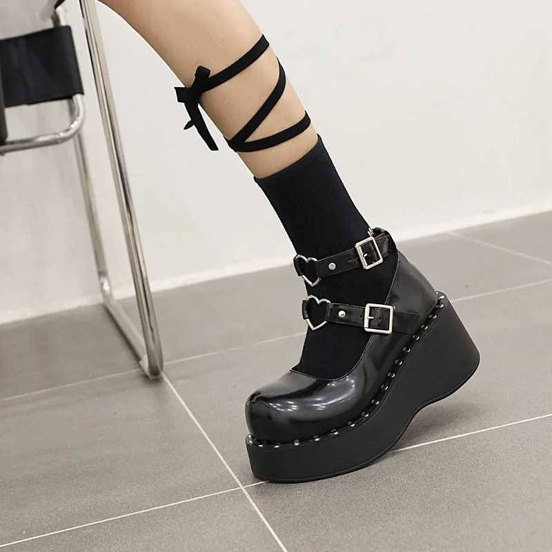 Lolita Punk Ankle Heart Strap Mary Jane Shoes Cute Japanese Lolita Harajuku Gothic Darkness Black Cosplay Ladies Pumps Pearls