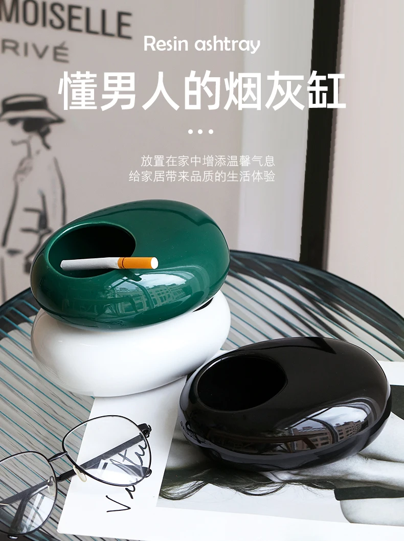 

Ceramic Ashtray for Living Room, Creative Ashtray, Trend, Office, Anti Fly Ash, Home Ornaments, Fashion