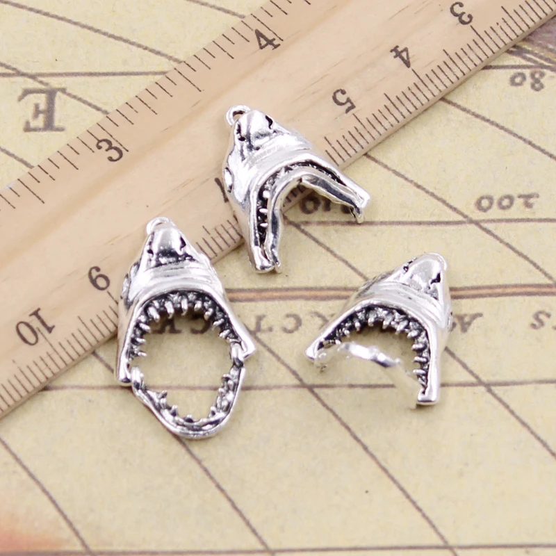 10pcs Charms Opens Closes Shark Teeth Mouth 30x28mm Tibetan Bronze Silver Color Pendants Antique Making DIY Handmade Pendant