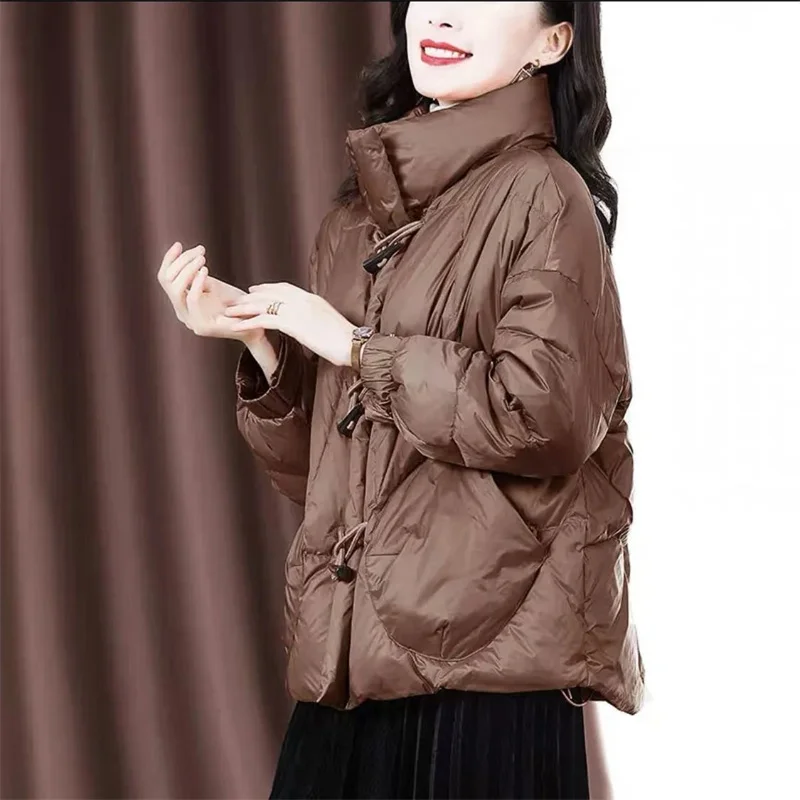 Female Winter New Fashion Horn Buckle Loose Retro Stand-up Collar Fashion Thick Coat Women Korean Short Down Cotton Jacket A868