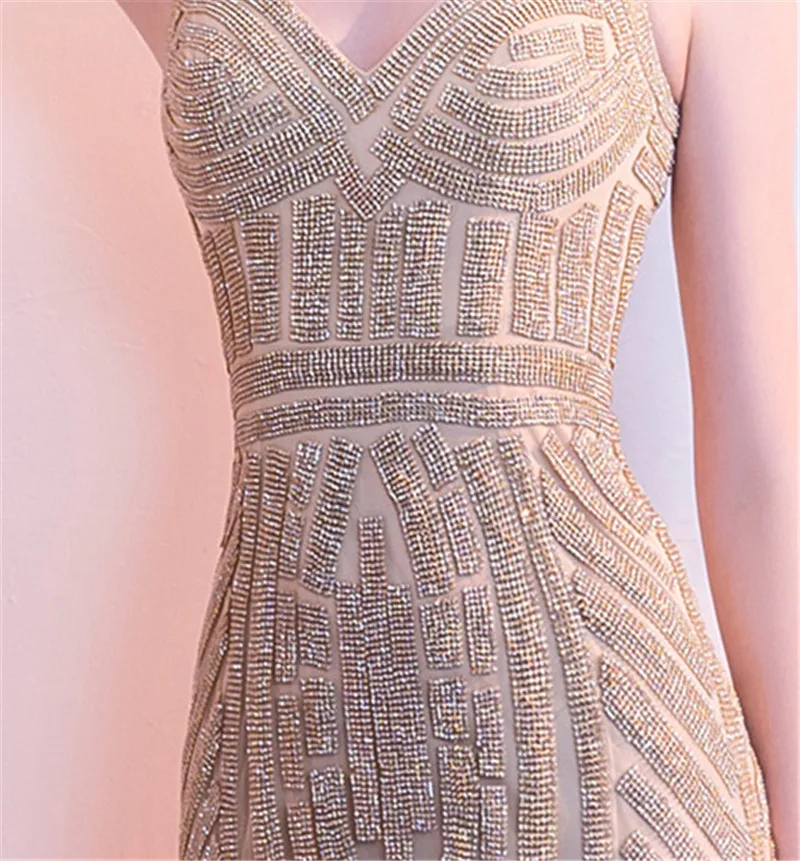 Gold Mermaid Avondjurken Spaghetti Strap V-hals Luxe Sequin Floor Lengte Mouwloze Formele Prom Jurk Платья Знаменитостей