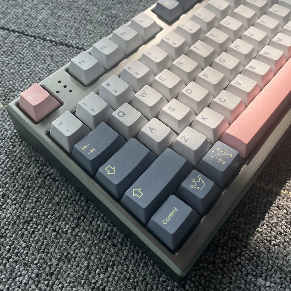 GMK-KEY Momo Yume-Juego de teclas pbt para interruptores MX, dz60, Gk61, sk61, anime Dye, sublimación, 135 teclas