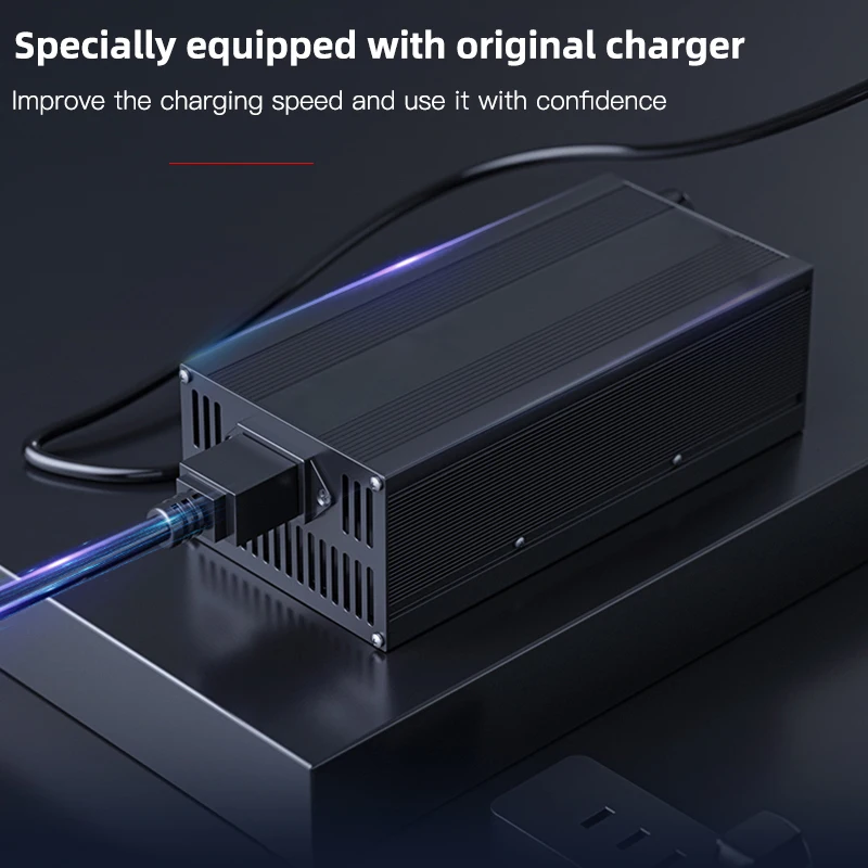 La batteria al litio Lifepo4 Deep Cycle 60V Power è adatta per veicoli elettrici a tre/quattro ruote, batteria staccabile per veicoli