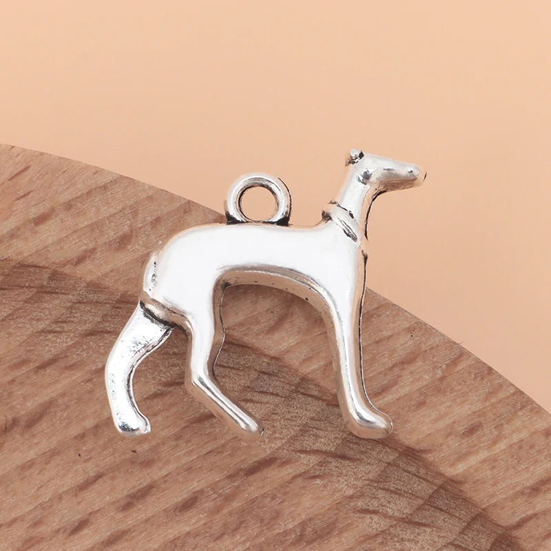 20pcs Tibetan Silver Greyhound Whippet Hound Dog 3D Charms Pendants Beads for Fashion Necklace Jewelry Making Finding22x20mm