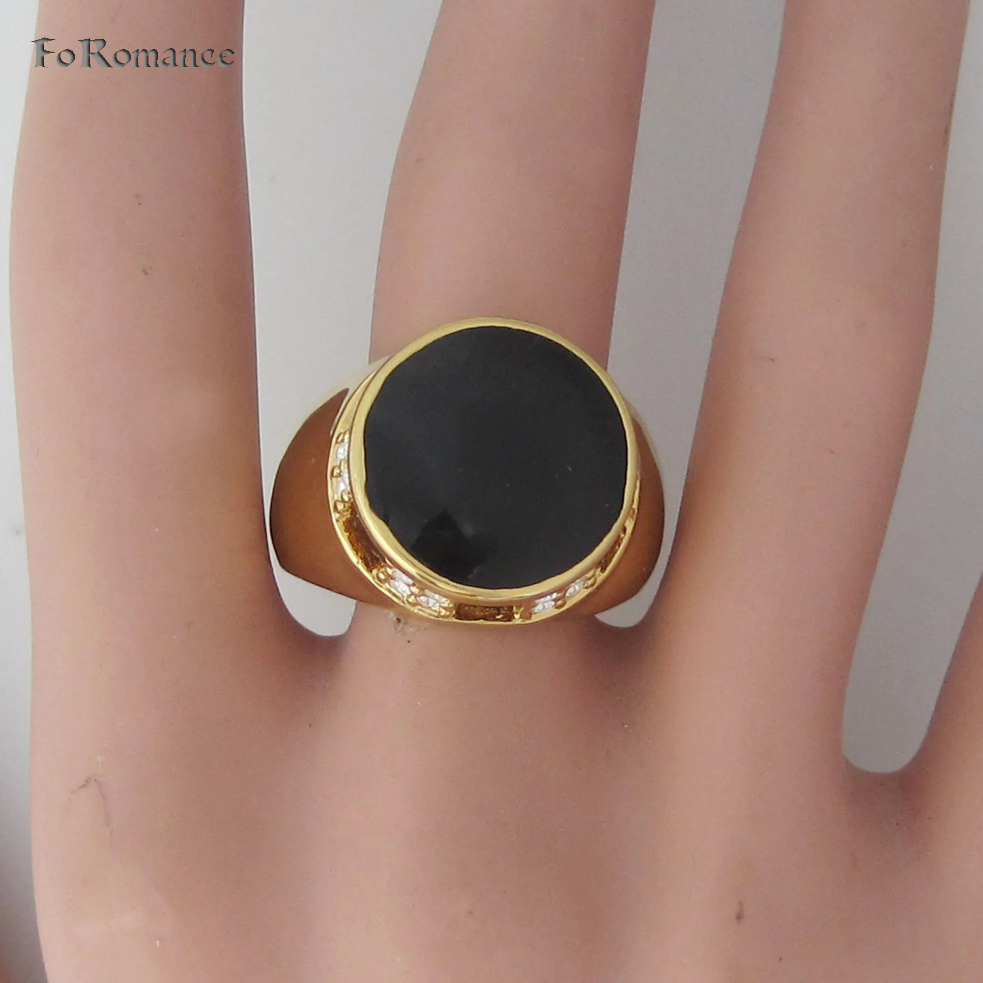 YELLOW GOLD PLATED FILLED WITH BRASS ROUND FACE BLACK ENAMEL SHINNING CZ STONE DECORATED  SIZE 7 8 10 11