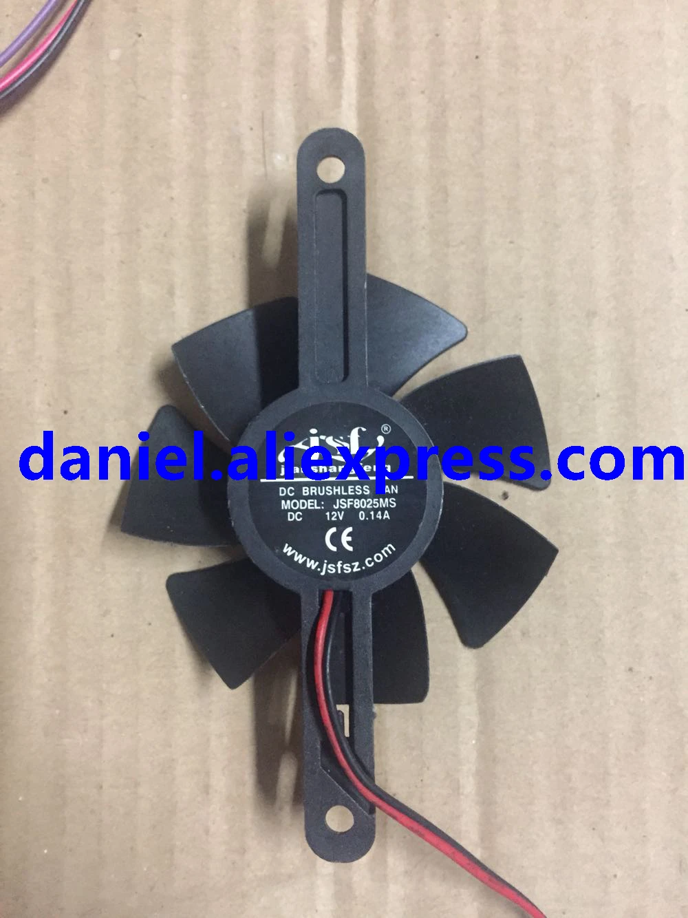 Original  JSF8025MS 12V 0.14A Leaf width 7.4CM Screw hole distance 10CM Cooling fan