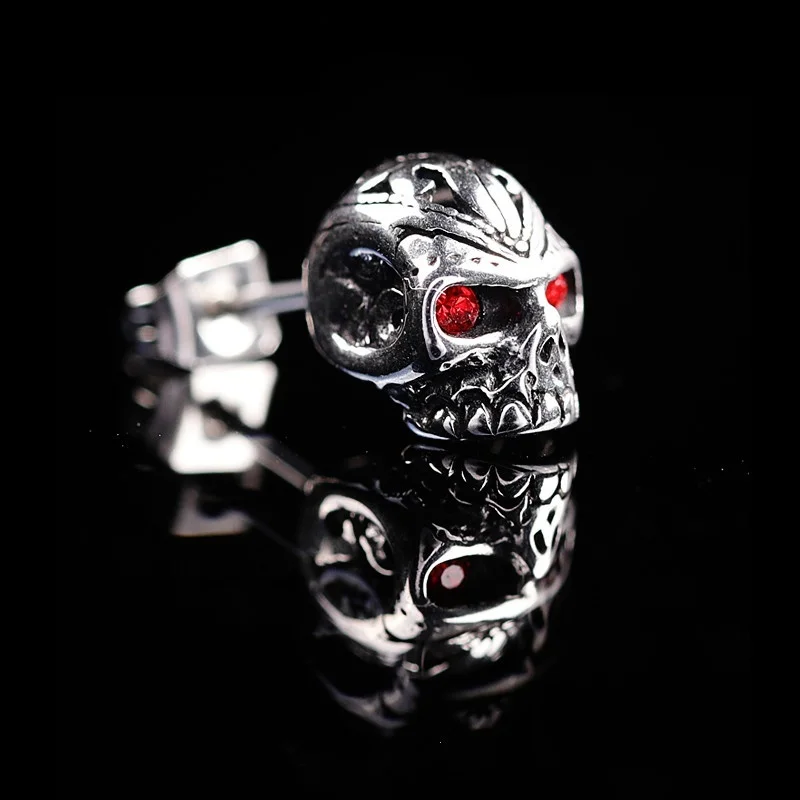 Men\'s Stainless Steel Earrings Punk Style Red Eye Skull Stud Earrings Motorcycle Party Cool Earrings Hip Hop Jewelry Accessories