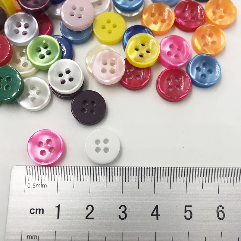 50/100Pcs 11MM 4-holes mix colors plastic buttons garment sewing accessories DIY scrapbooking PT162