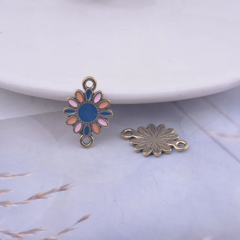 12 Stück Antikgold/Silberfarbene 14*19mm Emaille-Blumen-Ohrringverbinder, Doppelloch-Verbinder, Anhängerbasis-Verbinder – Detail 4