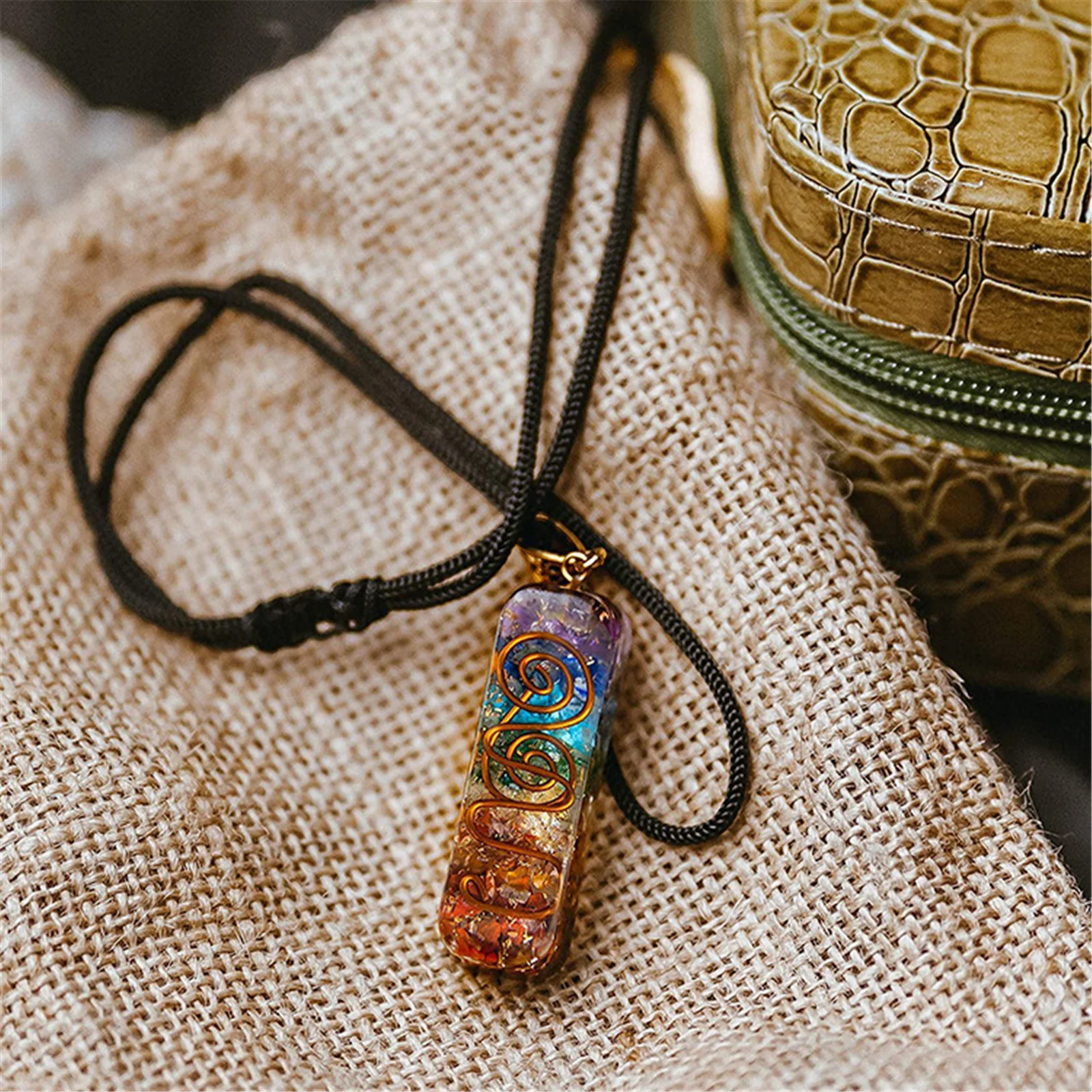 Orgone Chakra Gemstone Pendant Necklace 7 Chakra Stones Necklace for Meditation and Spiritual Energy LL@17