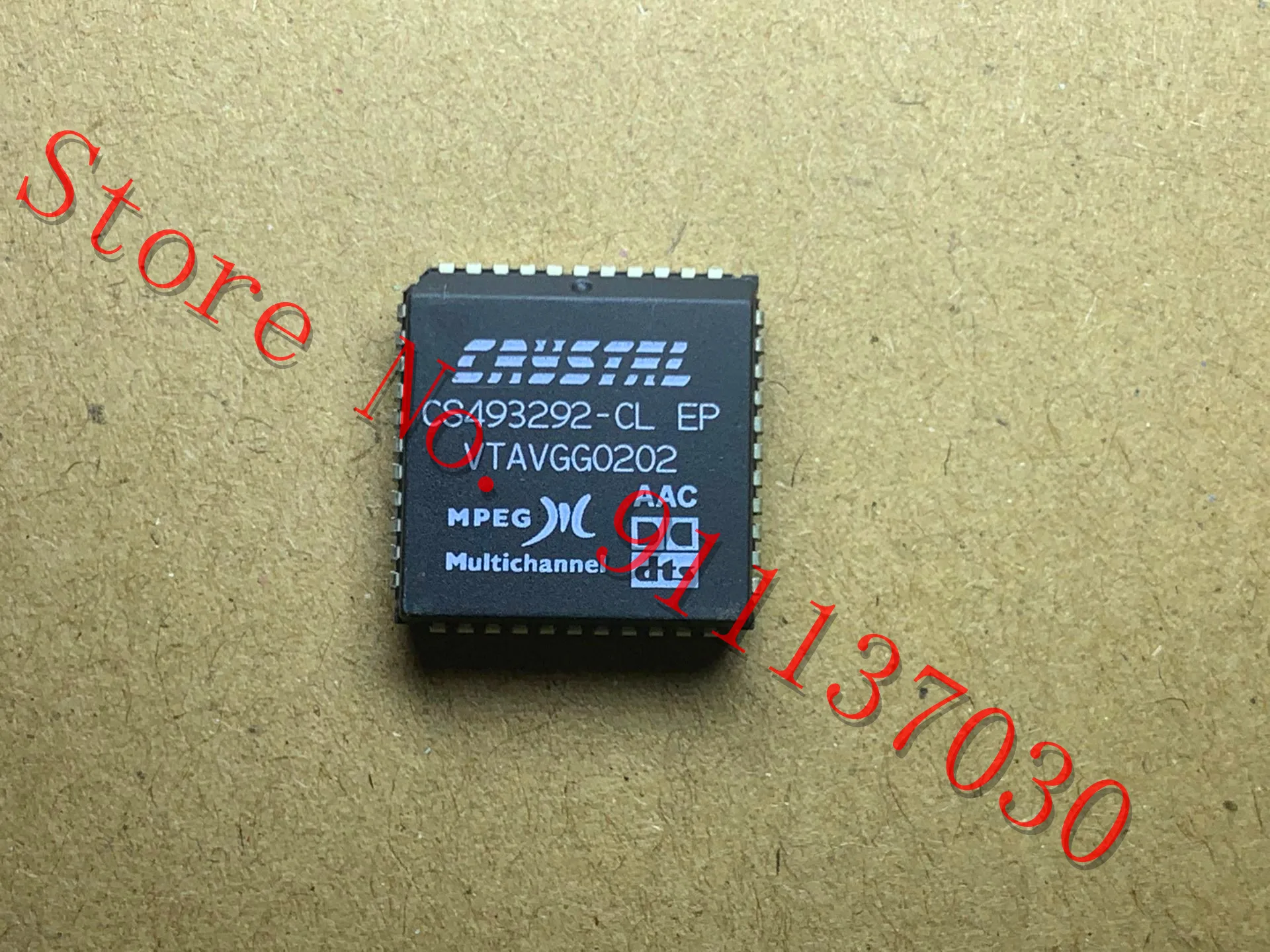 

1pcs CS493292-CL PLCC44