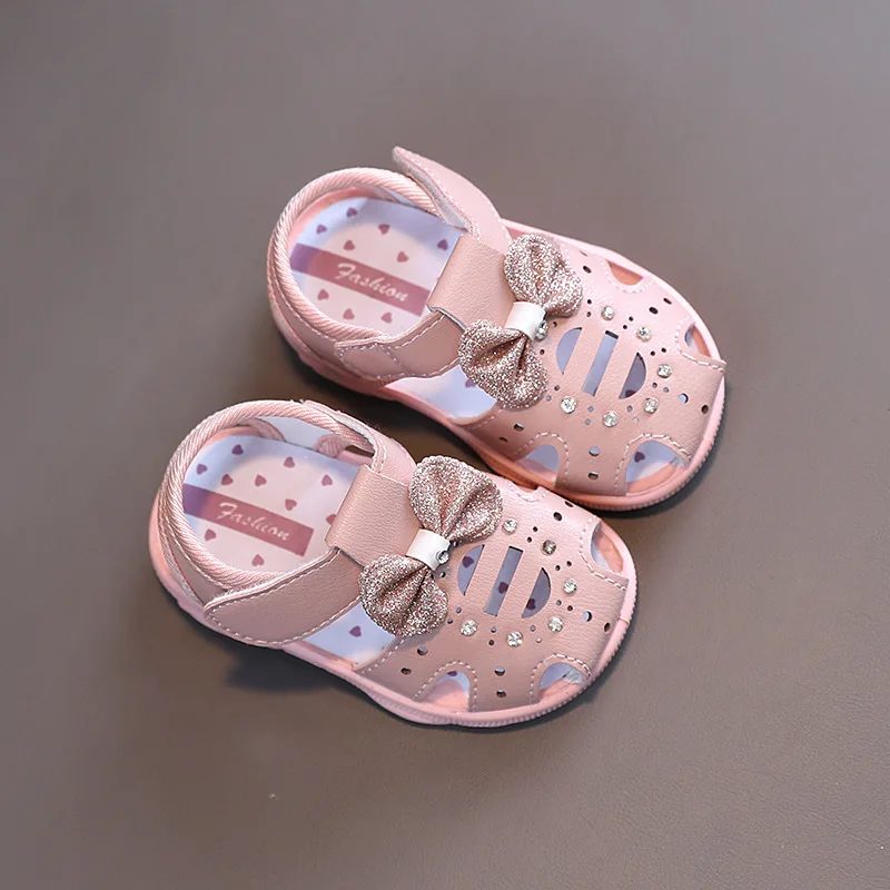 Summer Infant Soft Soled Squeaky Shoes Baby Front Wrapped Sandals Princess Shoes 1- 3 Years