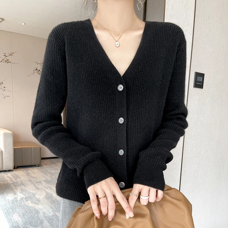 Spring and Autumn Chic V-Neck Striped Cashmere  Cardigan Women Cashmere Sweater Long Sleeve  Knitting Cardigan Women\'s