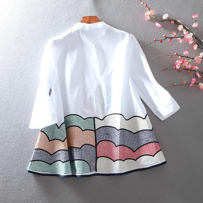 Spring and Summer New Shirts for Women Loose Embroidery A- Line Female Clothing Cotton Blouse Tops Blusas