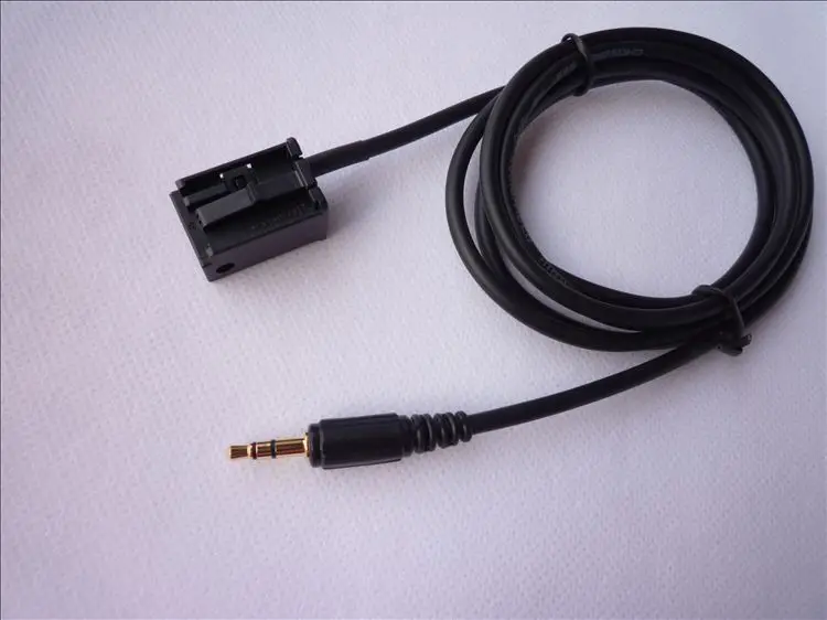 Aux input cable auxiliary line lead MP3 adapter for car CD changer port of Vauxhall CD30 MP3, CD70 NAVI, CDC40 OPERA