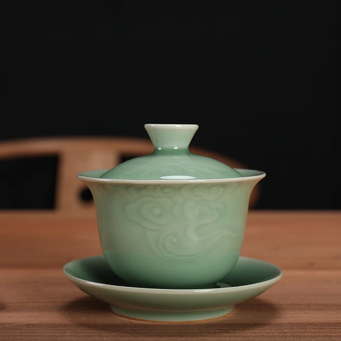 Longquan Celadon Handmade Sancai Covered Tea Cup Large Di-kiln Plum Green Tureen