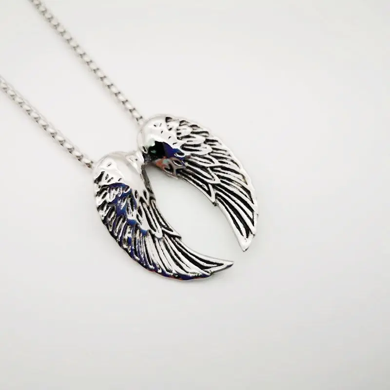 2020 AW Retro 316 stainless steel angel wings pendant necklace women men Christian angel wings necklace religious jewelry