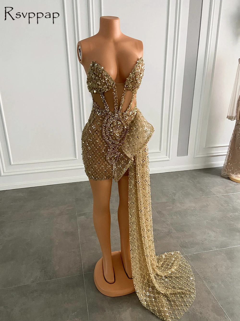 Sparkly Sweetheart Sleeveless Gold Lovertjes Afrikaanse Zwarte Meisjes Korte Prom Dresses 2023 Side Trein Voor Verjaardag