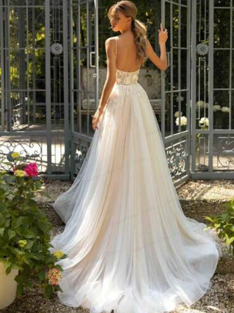 Boho Wedding Dress a-line Sort Tulle Lace Appliqeus Backless Sweep Train Sleeveless Bohemian Robe De Mariage Custom Made Brides