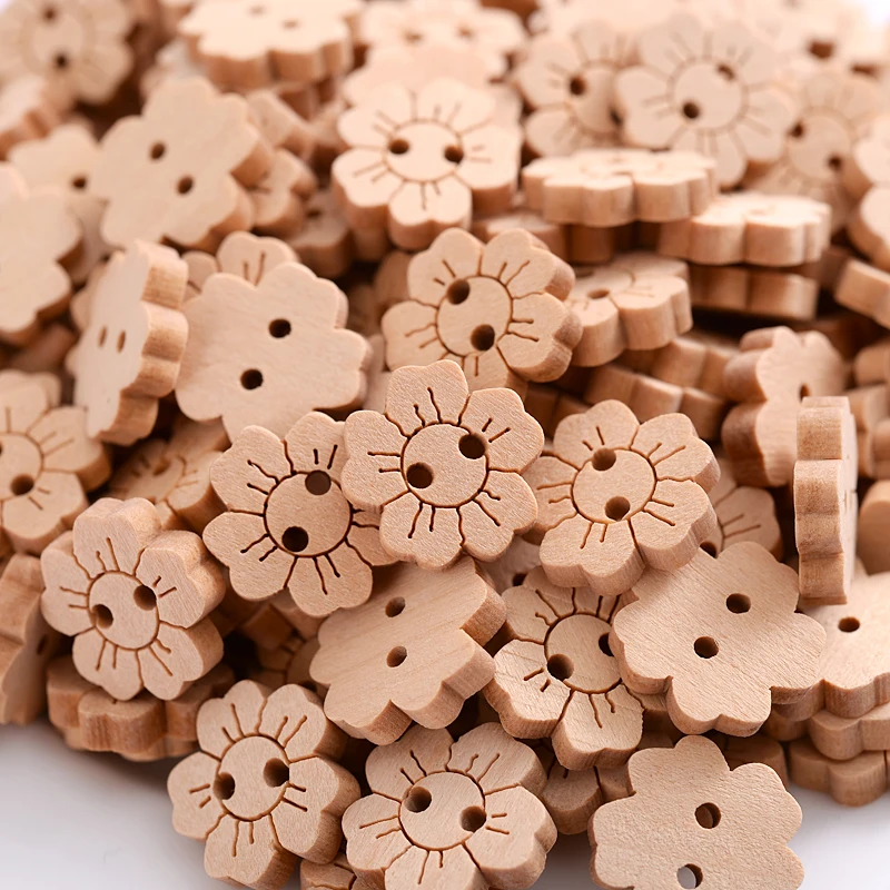 Hot 20/50Pcs Natural  Wooden Sewing Buttons 2 Holes Cute Solid Color Flower Shape Buttons Scrapbooking Garment DIY Accessories