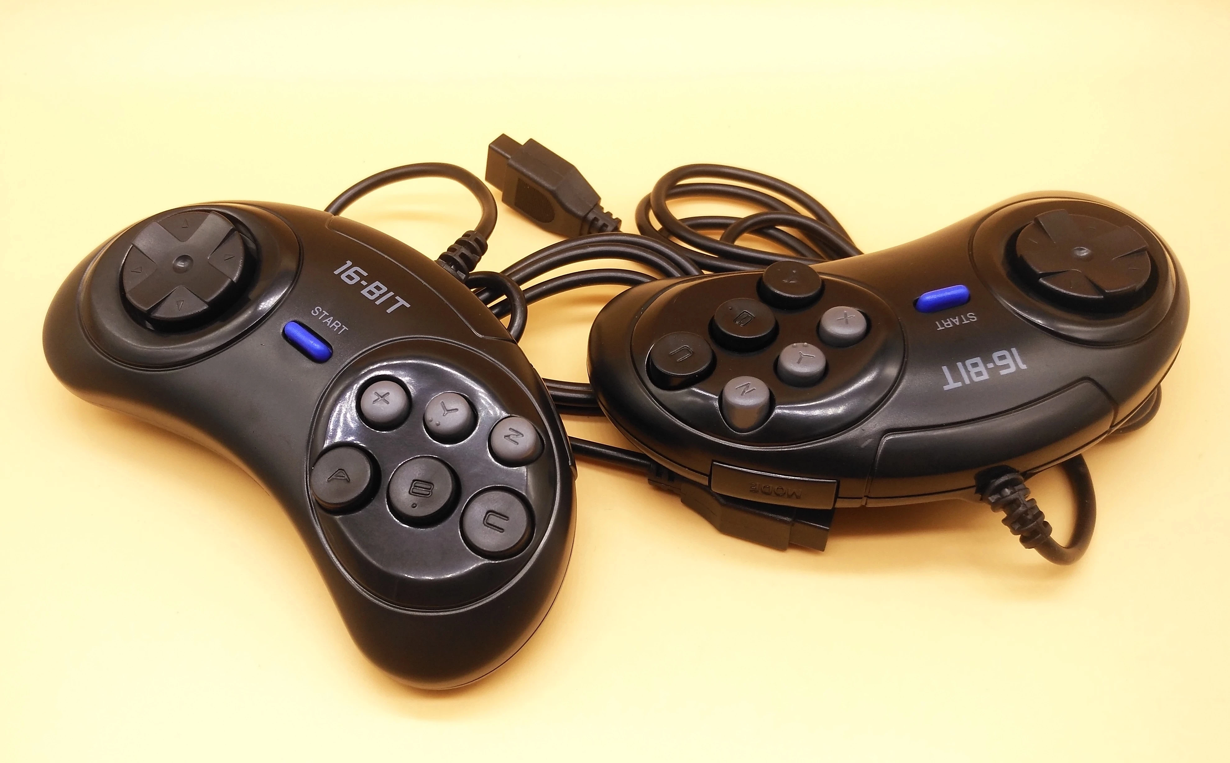 Новая Ретро Мини ТВ Видео игровая консоль для Sega MegaDrive 16 Bit Games с 208 различных встроенных игр два геймпада AV Out
