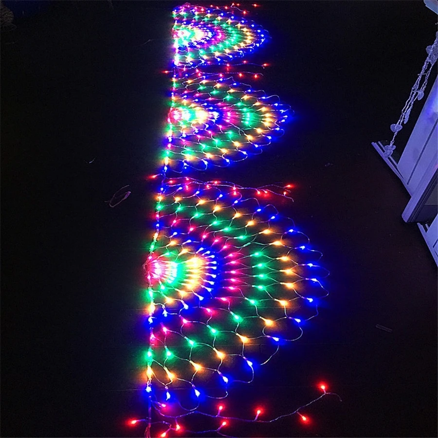 Boże Narodzenie 3 * 0.5M LED Peacock Mesh Curtain Lights Outdoor Garland Fairy String Lights for Party Wedding Garden Home Bedroom Decor