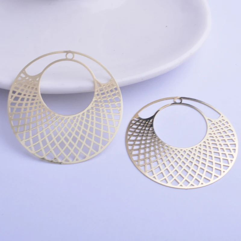 30 Stück AB2897 41mm Filigrane Große Runde Anhänger Kreisförmige Anhänger für DIY Schmuck- und Ohrringherstellung – Detail 11
