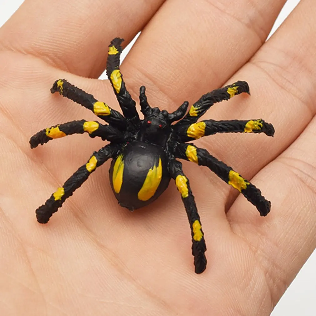 [Temila] 50pcs/lot Simulation Mini Spider Model Mischievous Horror Scary Toy Halloween prank toy Tricky toy Safe And Non-Toxic