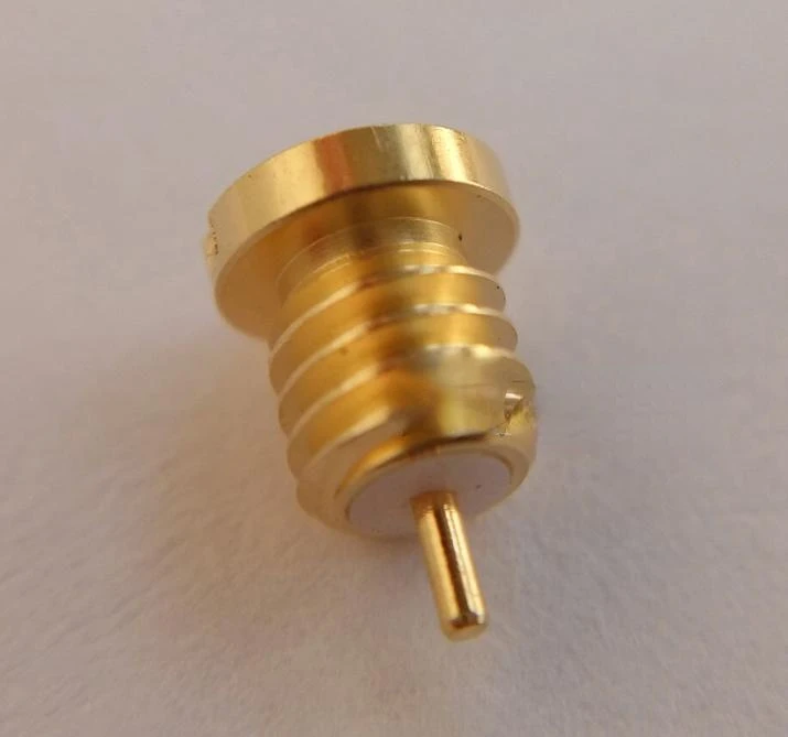 5 uds Universal Mmcx macho y hembra de cobre puro chapado en oro roscada hembra asiento adecuado para MMCX femenino conector de RF
