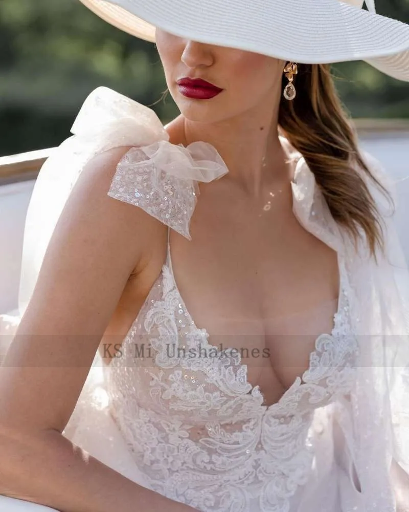 Abiti da sposa Vintage Boho Sparky abito da sposa da spiaggia in pizzo con paillettes 2021 abiti da sposa senza schienale Glitter Tulle Mariage