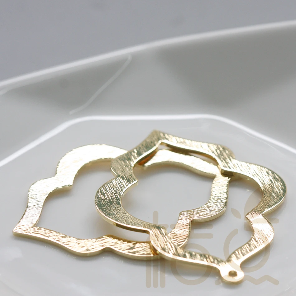 DIY Supply-Solid Brass Finding Brushed Flower Charm - 49x37.6mm (4106C)