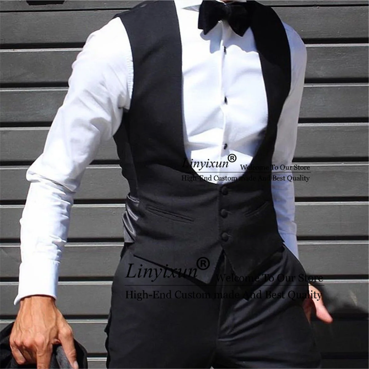 

Elegant Black Men Vest for Wedding Groom Tuxedo One Piece Slim Fit Waistcoat Solid Color Blazer Masculino Custom Made Men's