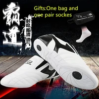 Zapatos de Taekwondo transpirables con tira blanca para niños y adultos, zapatillas deportivas profesionales para artes marciales, calzado de competición de entrenamiento Tae Kwon Do