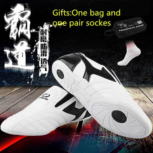 Zapatos de Taekwondo transpirables con tira blanca para niños y adultos, zapatillas deportivas profesionales para artes marciales, calzado de competición de entrenamiento Tae Kwon Do