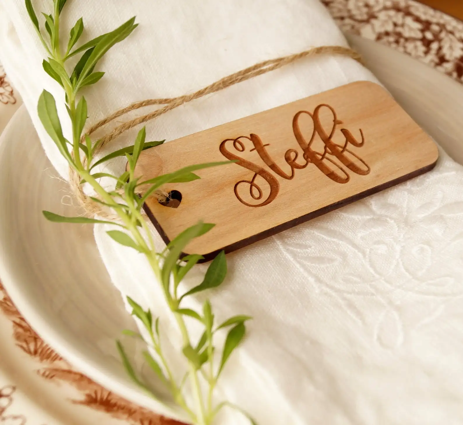 24pcs Personalized Engraved Guest Place Card / Baby Name Rectangle Tags For Wedding / Birthday Party / Baptism Gift Bags Favor