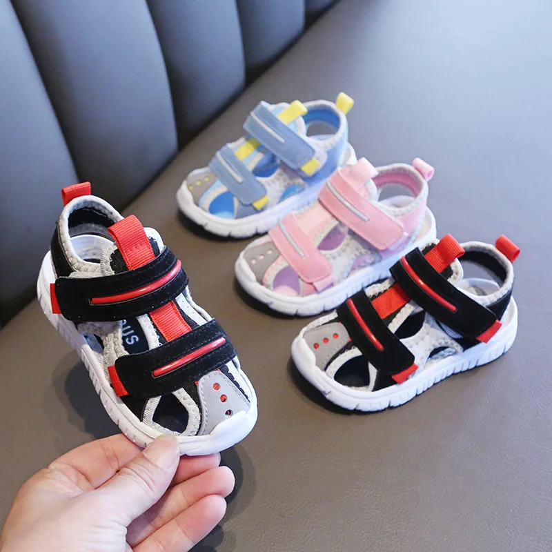 Sandalias de playa para niñas y niños, zapatos de tela infantiles de suela suave, calzado de playa a la moda para niños pequeños