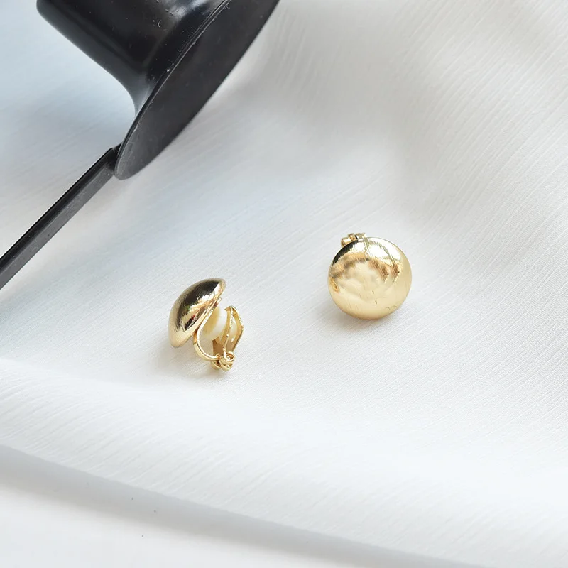 Metal Half Ball Clip On Earrings No Hole Ear Clips Gold-color Round Ball Earrings Without Piercing Personality Earring E636