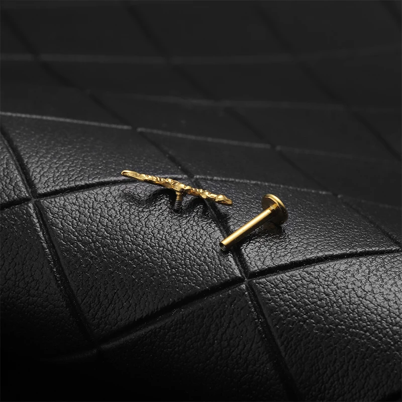 G23 Titanium Antiallergic Snake Leaf Ear Stud Conch Helix Screw Tragus Cartilage Daith Earrings Body Piercing Jewelry 16G