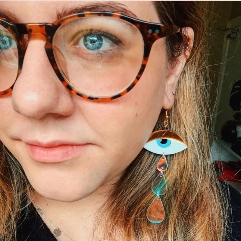 Fashion Big Eyes Acrylic Long Earrings for Women Girl Long Tassel Tears Colorful Dangle Earrings Fashion NightClub Party Jewelry