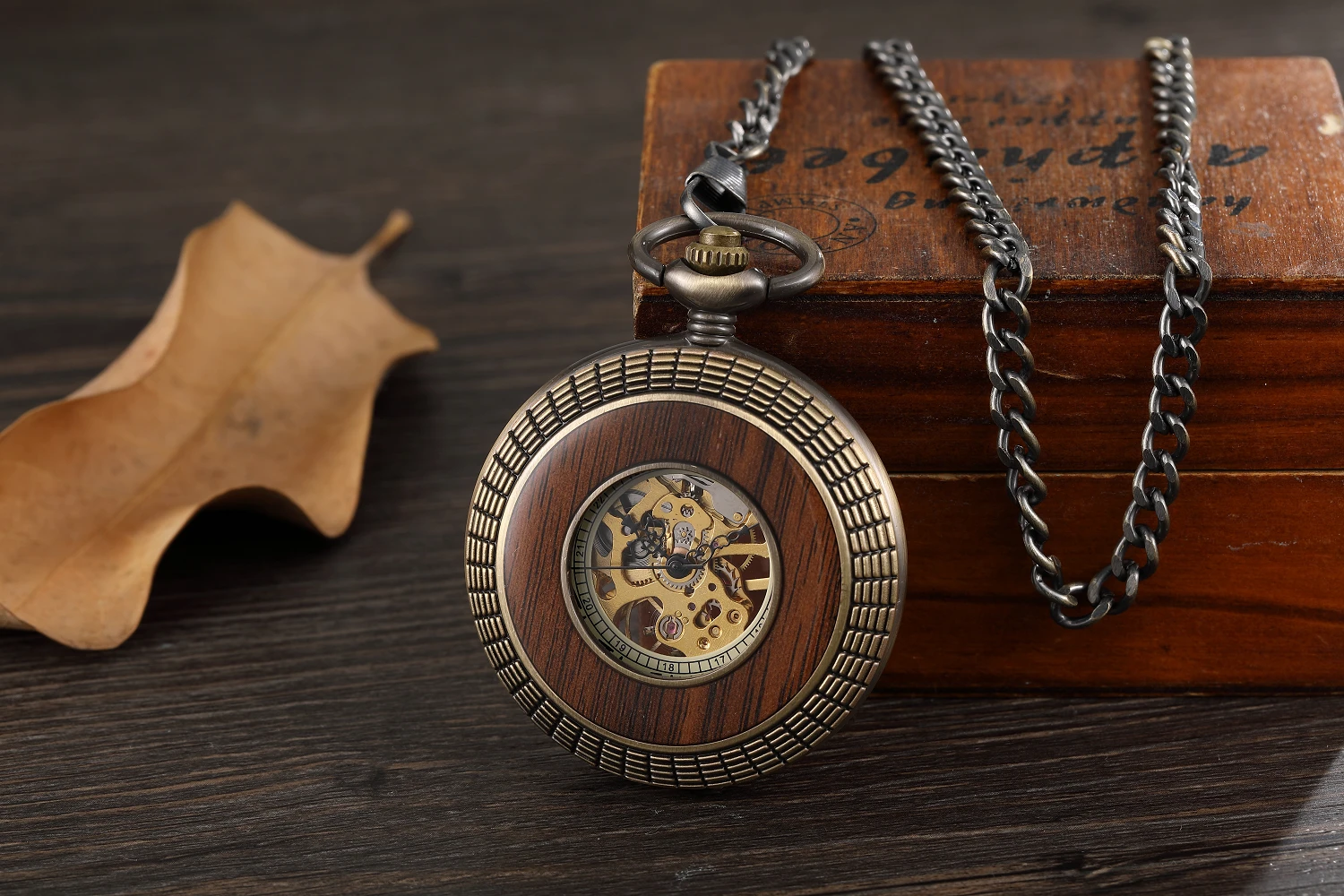 Confezione confezione in legno massello orologio da tasca meccanico Fob catena medaglione quadrante Hollow Steampunk scheletro uomo donna uomo orologio da uomo