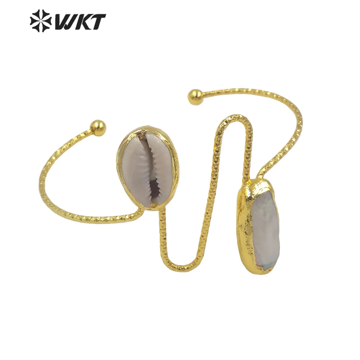 

WT-MPB043 WKT 2023 Beautiful Handmade Gold Fresh Pearl Shell Bangle Noble Gift For Women Natural Stone Bracelet Accessories