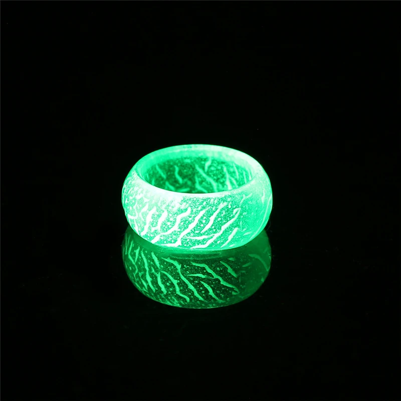Tree of Life Luminous Resin Ring Blue Pink Glow Inlay Green Background Men Women Fluorescent Glowing Rings Jewelry Dropship