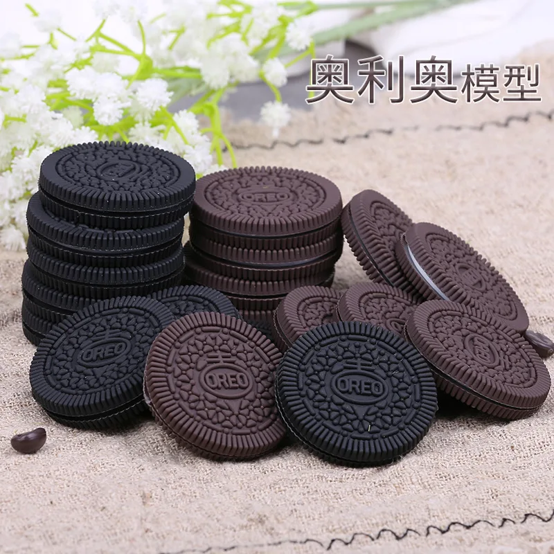 Artificial Oreo cookie model chocolate food snack shop decor fake food