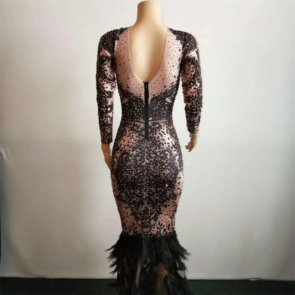 2020 جديد سباركلي الراين ريشة البوق فستان المرأة مثير ملهى ليلي أسود فستان طويل حفلة موسيقية ازياء احتفال فساتين الحفلات