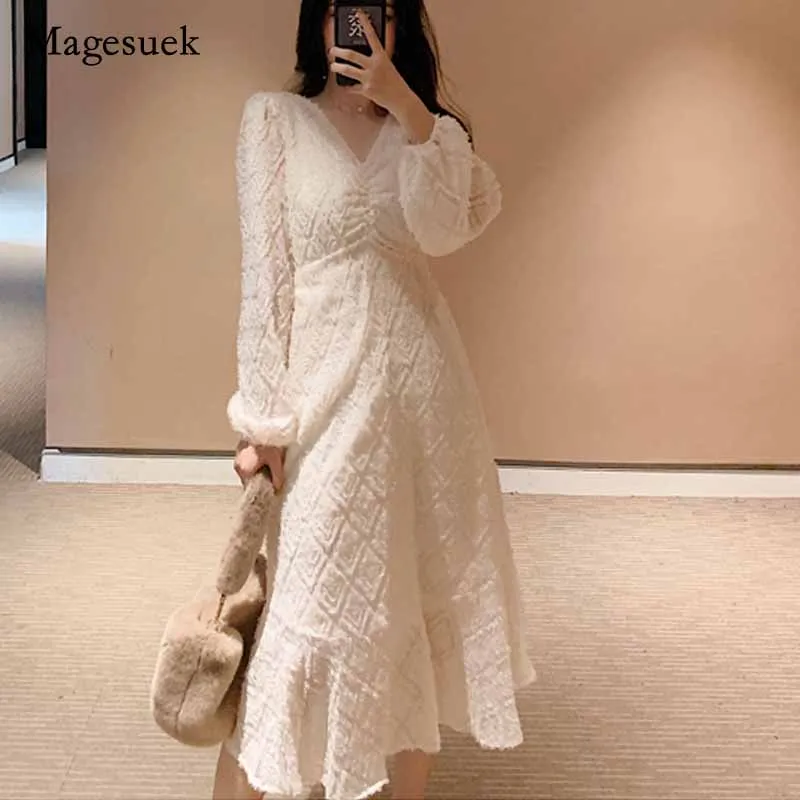 

Elegant Tassel Bodycon Dress for Women V-neck Fashion Sexy Lace Maxi Dresses Autumn White Dress Women Puff Sleeve Vestido 11901