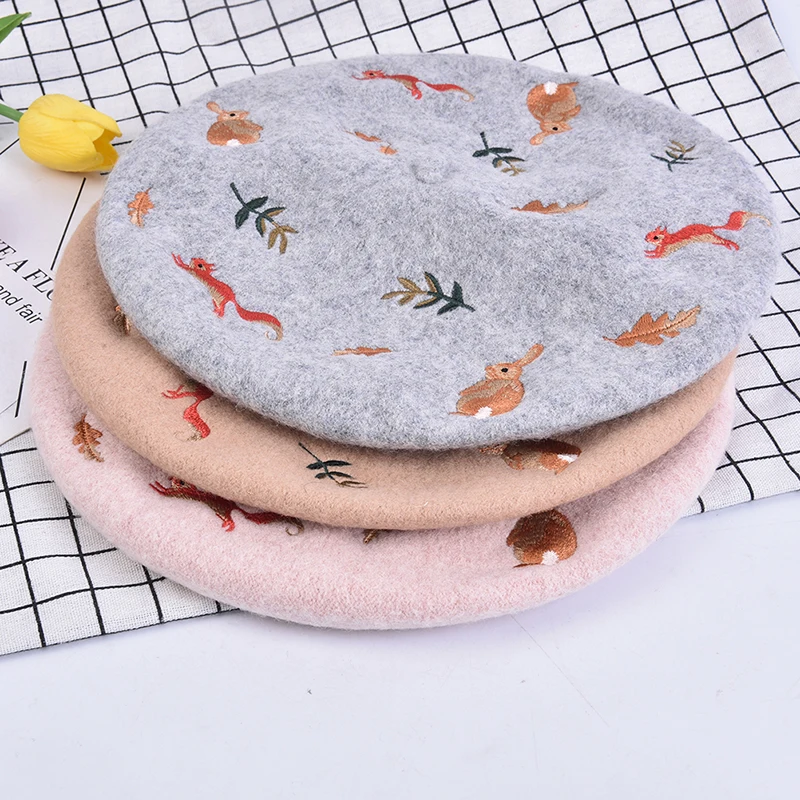 Autumn And Winter New Rabbit Squirrel Leaves Embroidered Wool Beret Artist Hat Wool Hat