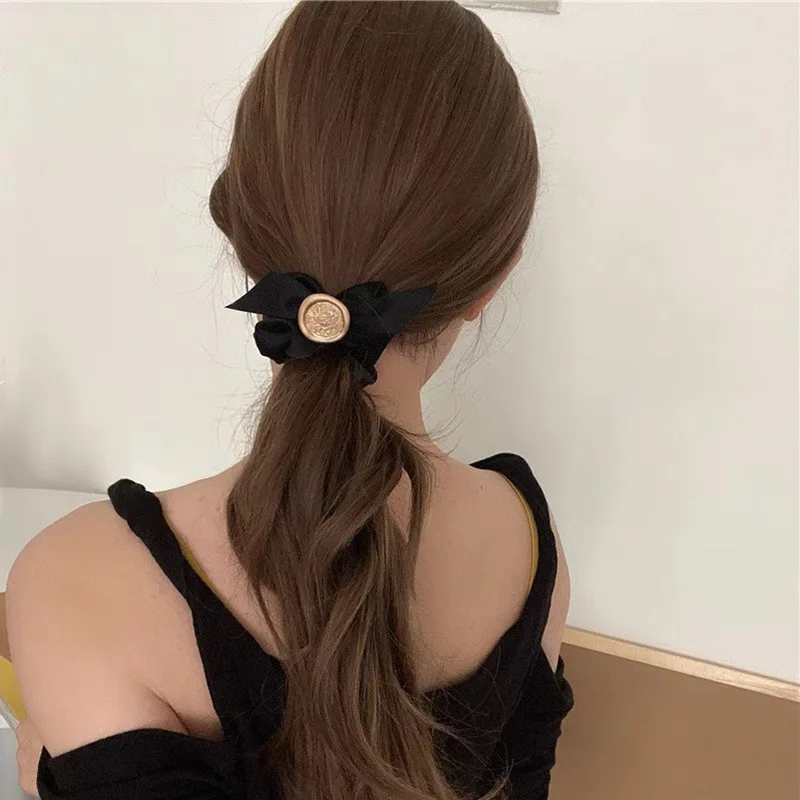 Korean version of ins black and white cold wind temperament retro handmade bow large intestine hair ring hair rope headdress