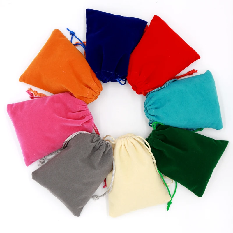 5pcs/lot Random Mixed Color Velvet Bags 10x16 13x18 15x20cm 3 Size Drawstring Pure Pouches Fit Fashion Jewelry Necklace Packing